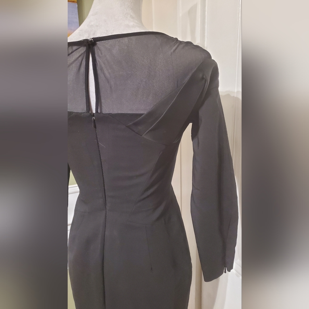 Karen Millen structured off-shoulder illusion sleeves LBD black dress sz 6 - Picture 6 of 12